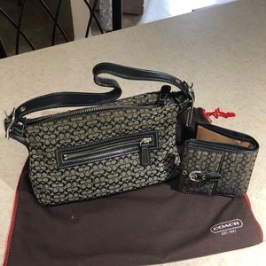 Authentic Coach Signature Small Purse & Wallet